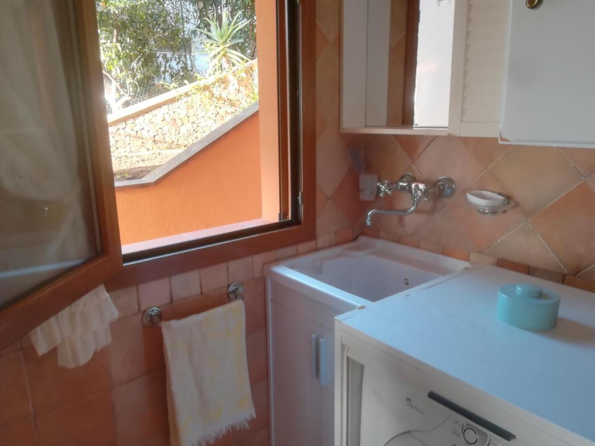Villa Con Giardino Vista Mare กาปิตานา ภายนอก รูปภาพ