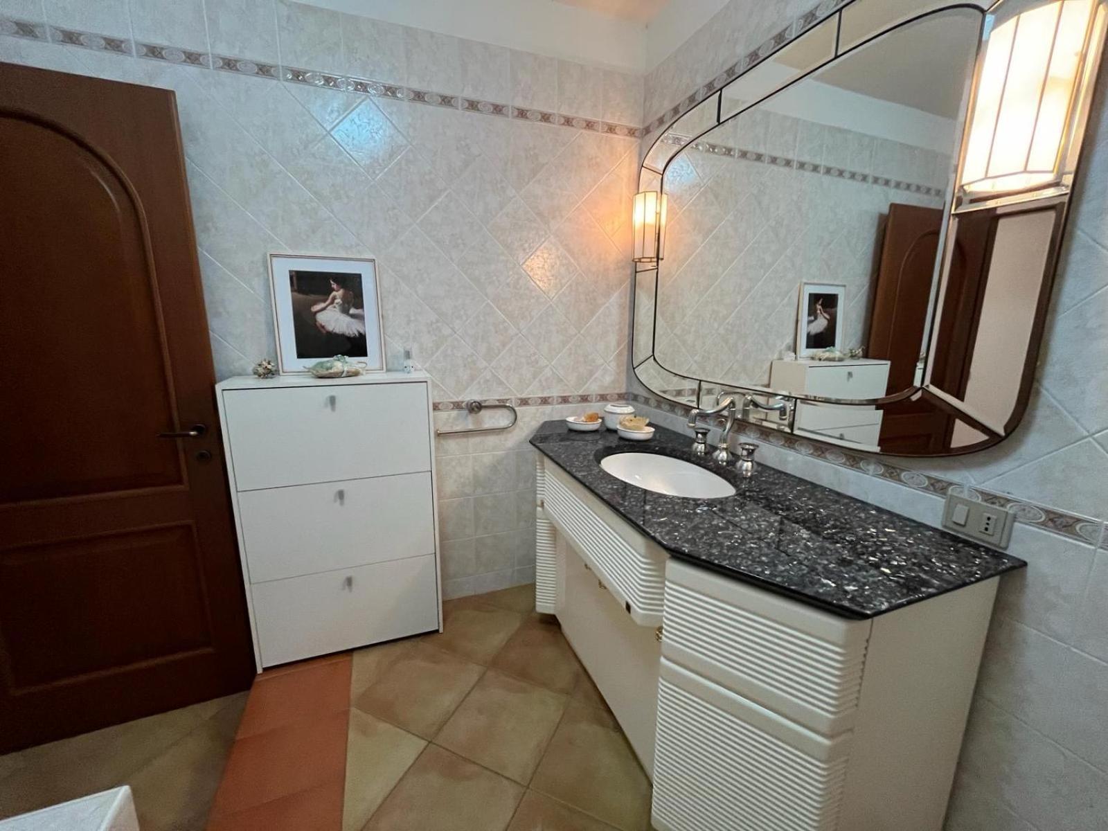 Villa Con Giardino Vista Mare กาปิตานา ภายนอก รูปภาพ