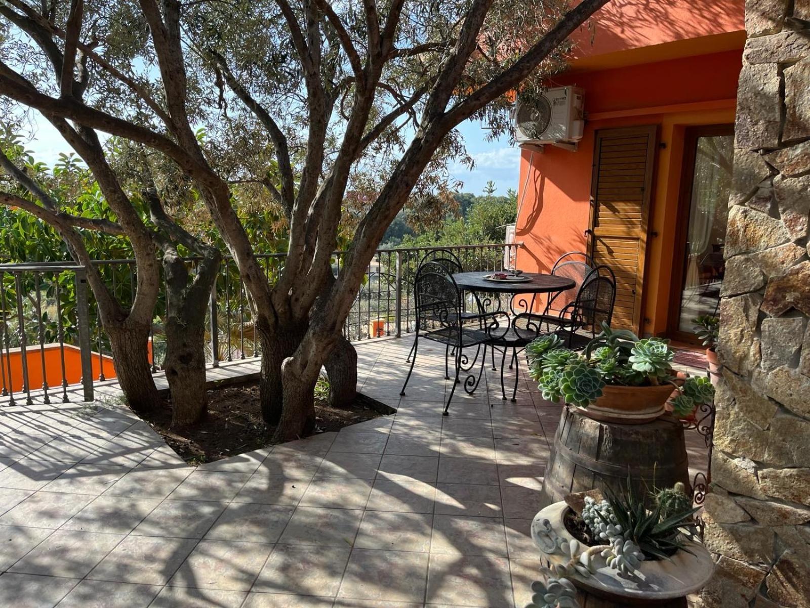 Villa Con Giardino Vista Mare กาปิตานา ภายนอก รูปภาพ