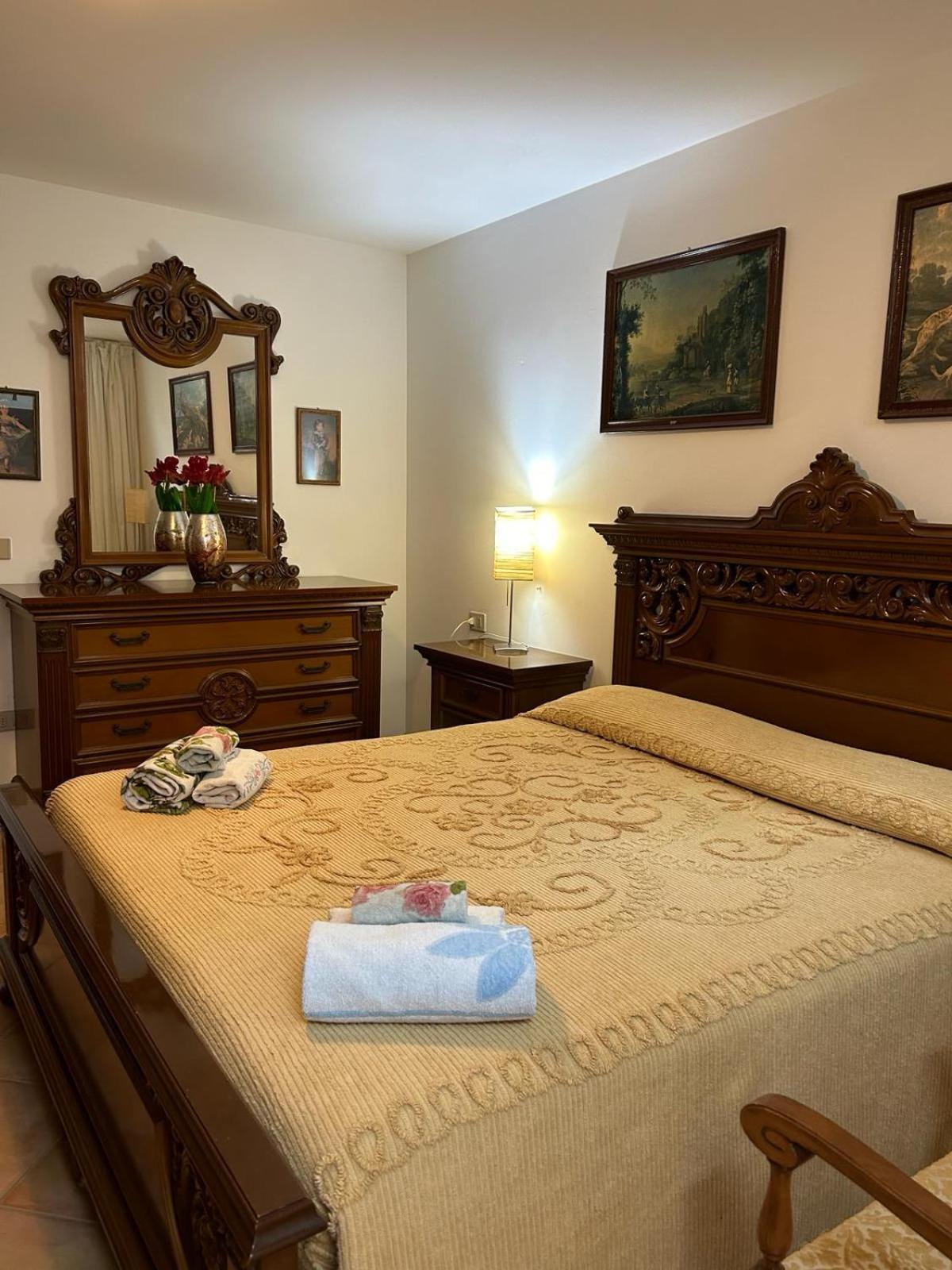 Villa Con Giardino Vista Mare กาปิตานา ภายนอก รูปภาพ