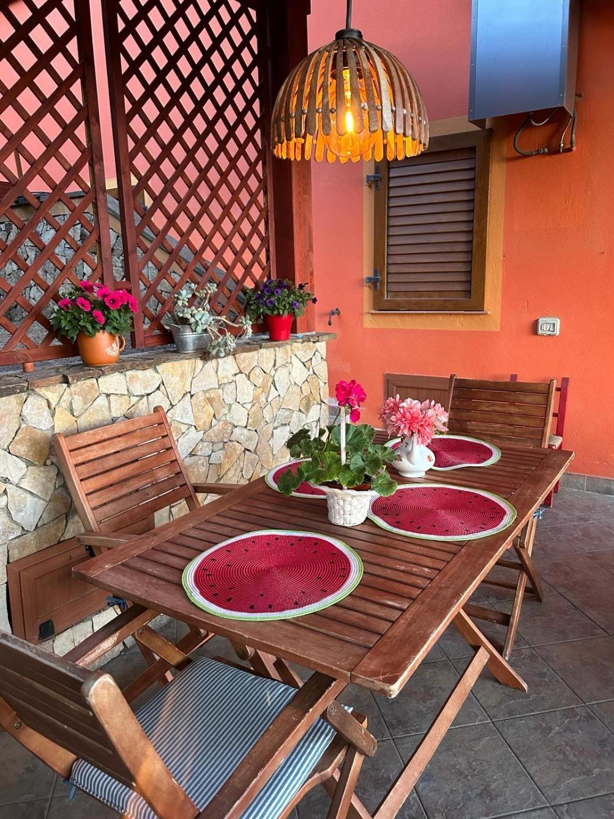Villa Con Giardino Vista Mare กาปิตานา ภายนอก รูปภาพ